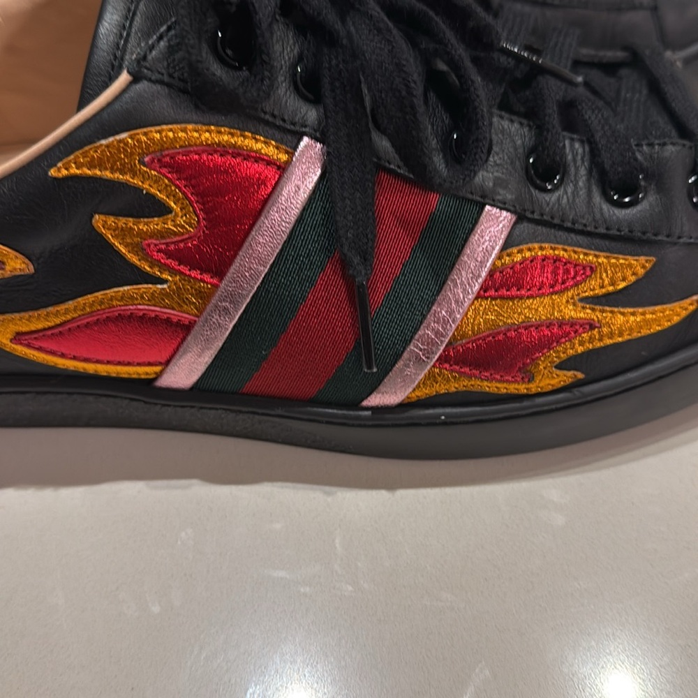 Gucci Ace Sneakers - Picture 7 of 8